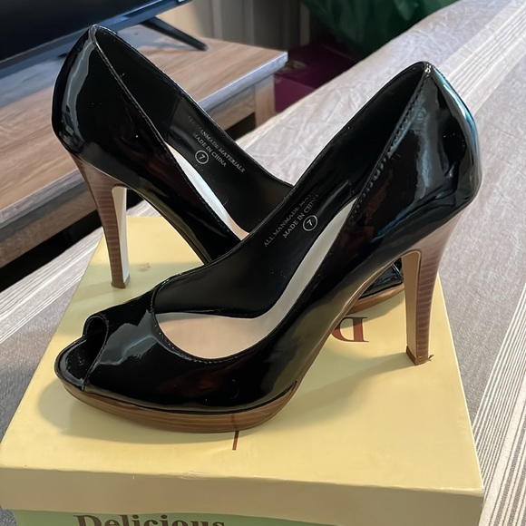 Delicious - Picture 5 of 5